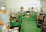  Foto de Implantólogos en el Quirófano
